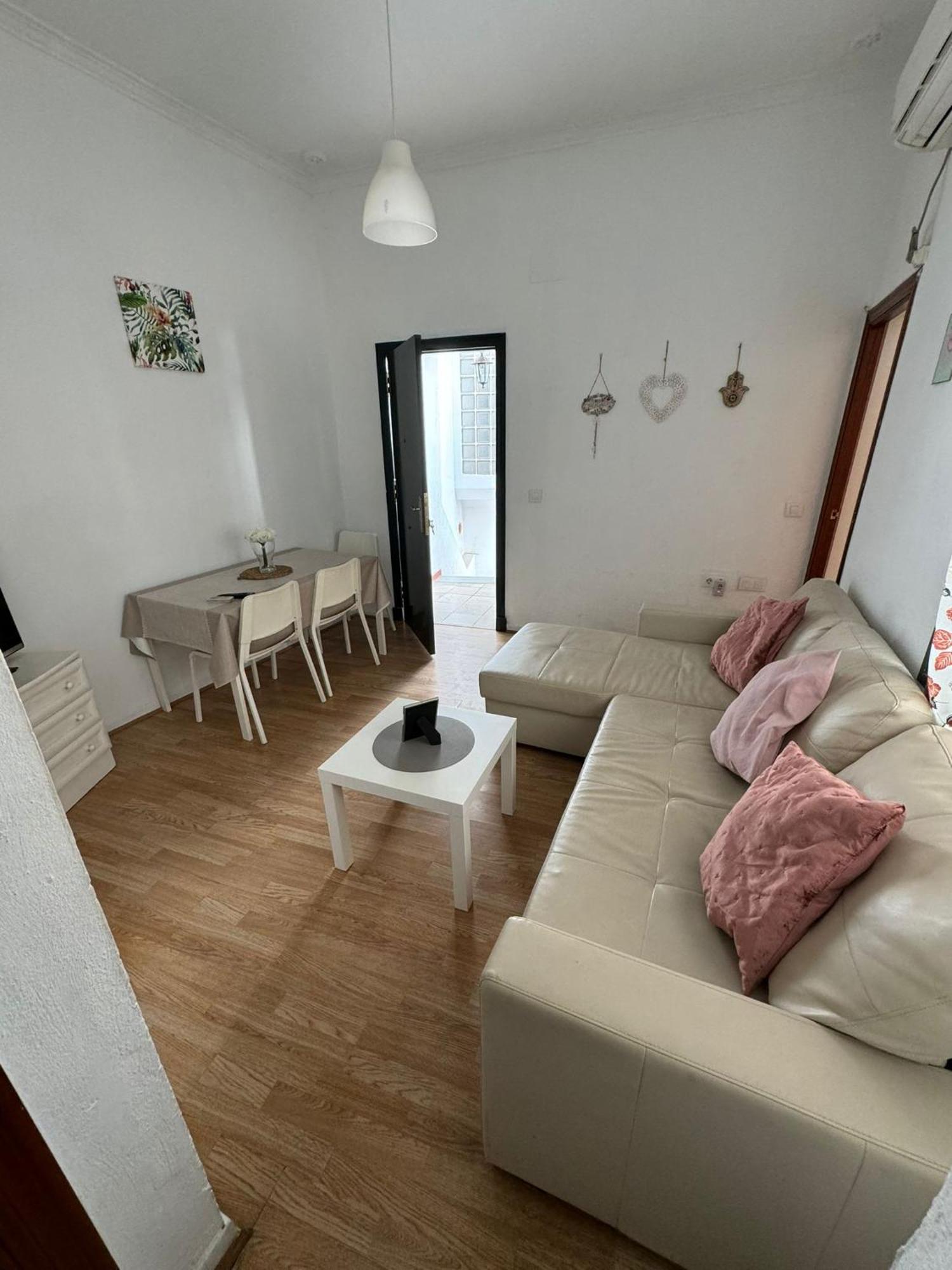 Apartamentos Porvera Jerez Jerez de la Frontera Dış mekan fotoğraf