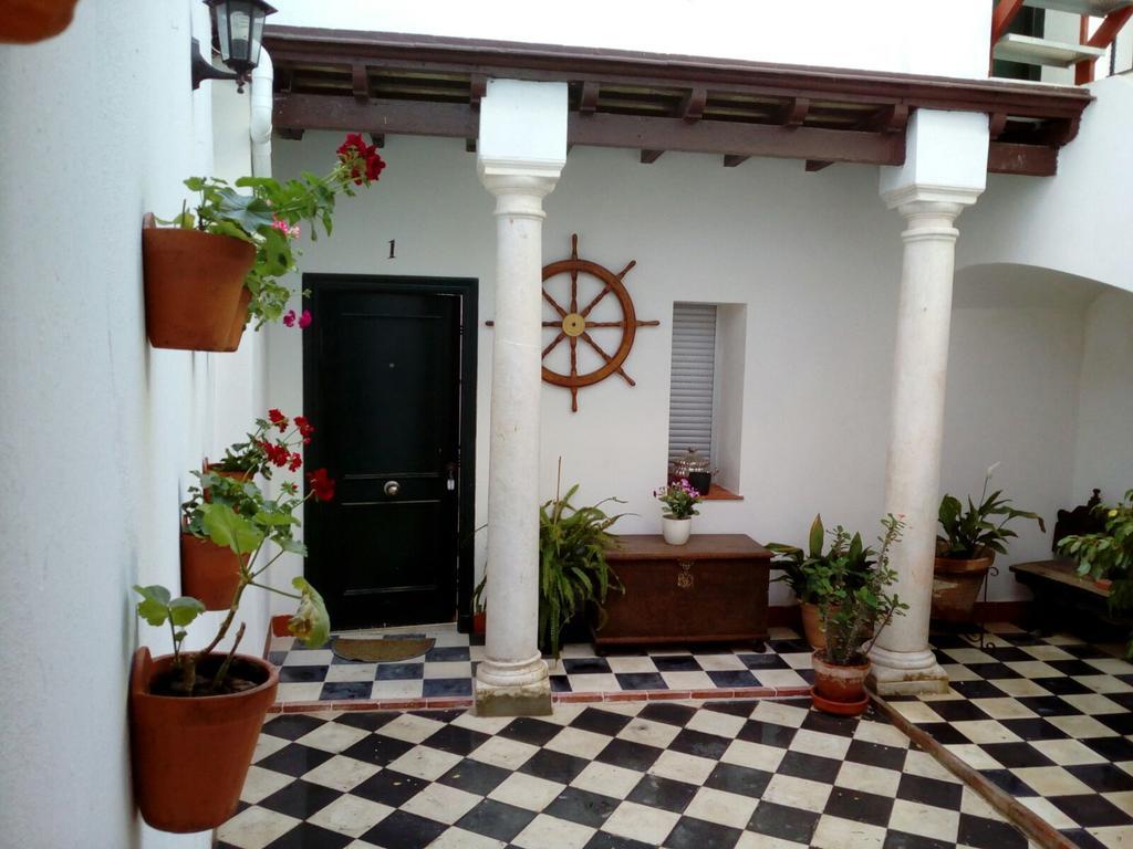 Apartamentos Porvera Jerez Jerez de la Frontera Dış mekan fotoğraf
